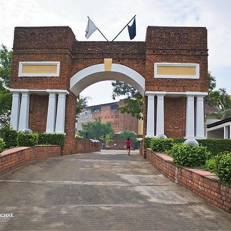 The Ffort Raichak. Hotel Kolkata Ngoại thất bức ảnh