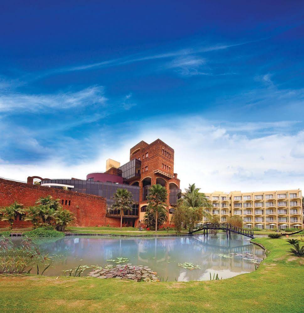 The Ffort Raichak. Hotel Kolkata Ngoại thất bức ảnh
