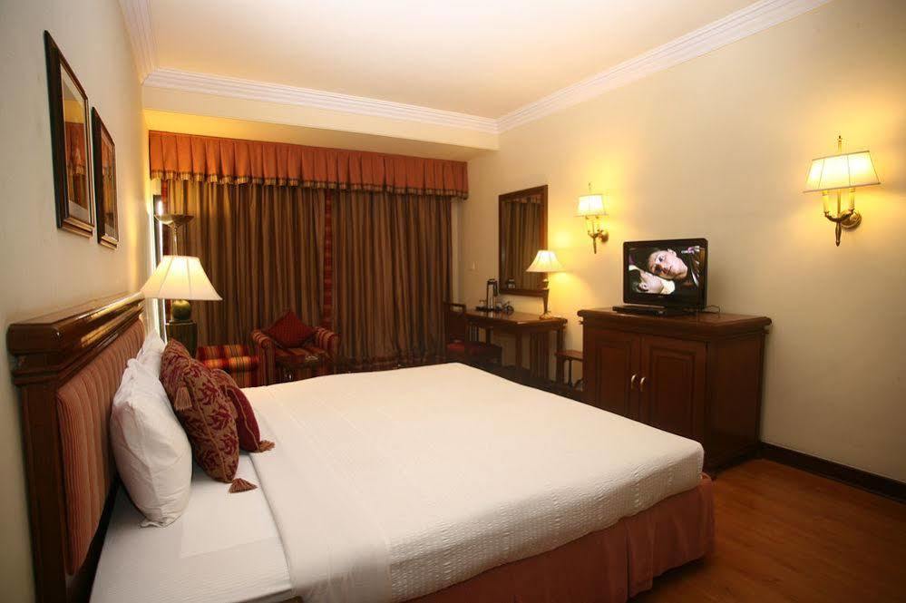 The Ffort Raichak. Hotel Kolkata Ngoại thất bức ảnh