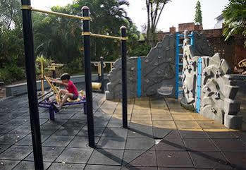 The Ffort Raichak. Hotel Kolkata Ngoại thất bức ảnh